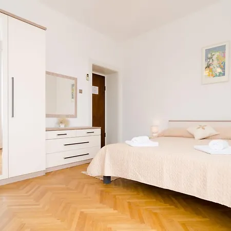 Patricija * ドゥブロブニク