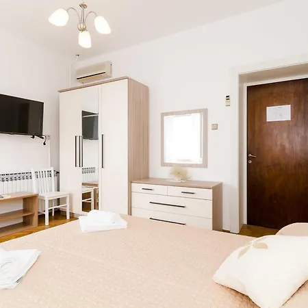 度假居 帕翠西加度假屋 *